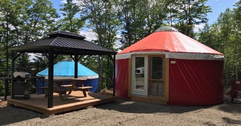 Au Refuge la Petite Rivière, Lac-aux-Sables, Mauricie,